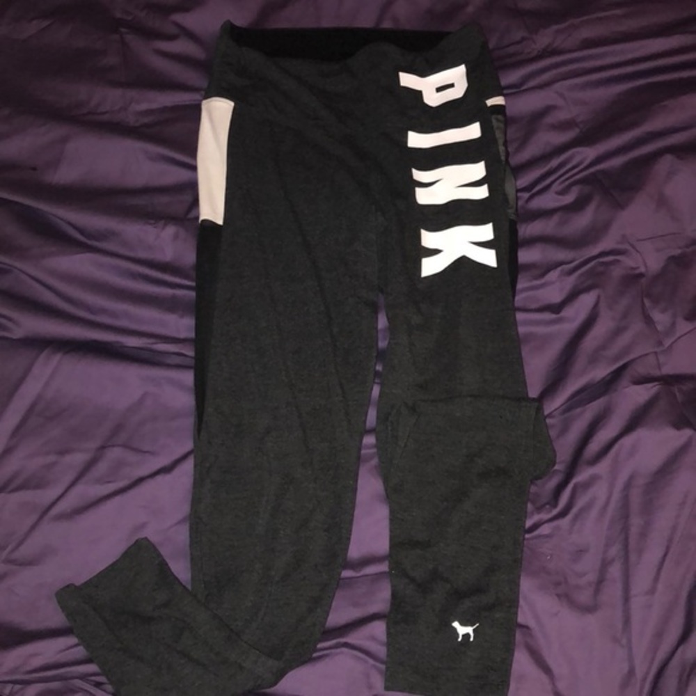 VICTORIA SECRET LEGGINGS